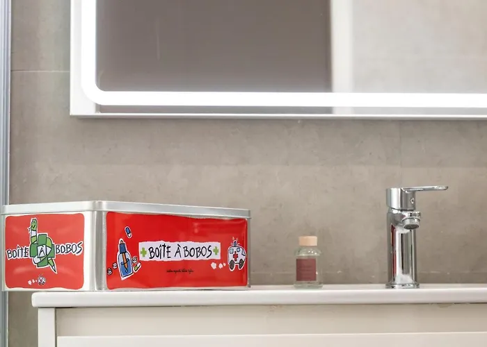 Apartamento Con Espaciosa Terraza Y Vistas Al Mar Daire *